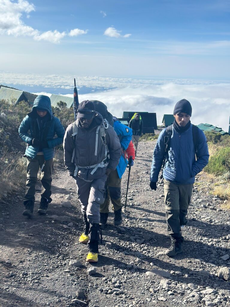 Day 4 - Climb high, sleep low